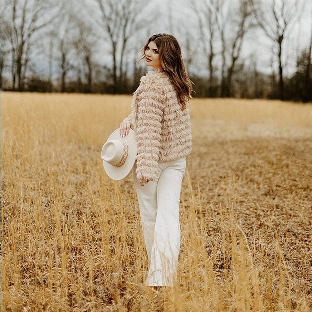 New! Faux Fur Coat Jacket in Beige/Coffee